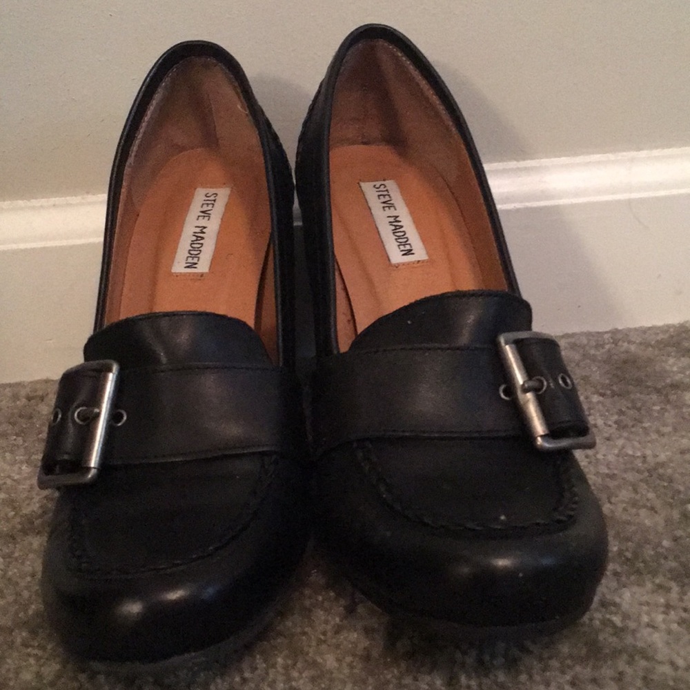 Steve Madden Stack-Heeled Shoe 7.5